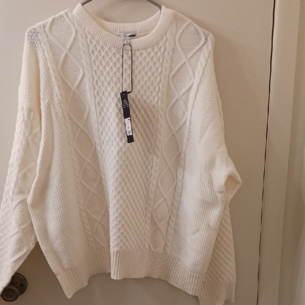 Cozy White Cable Knit Sweater Size Xl Off White Very Nice